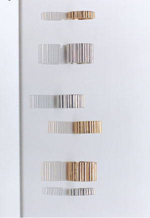 RIBBED WIDE RING