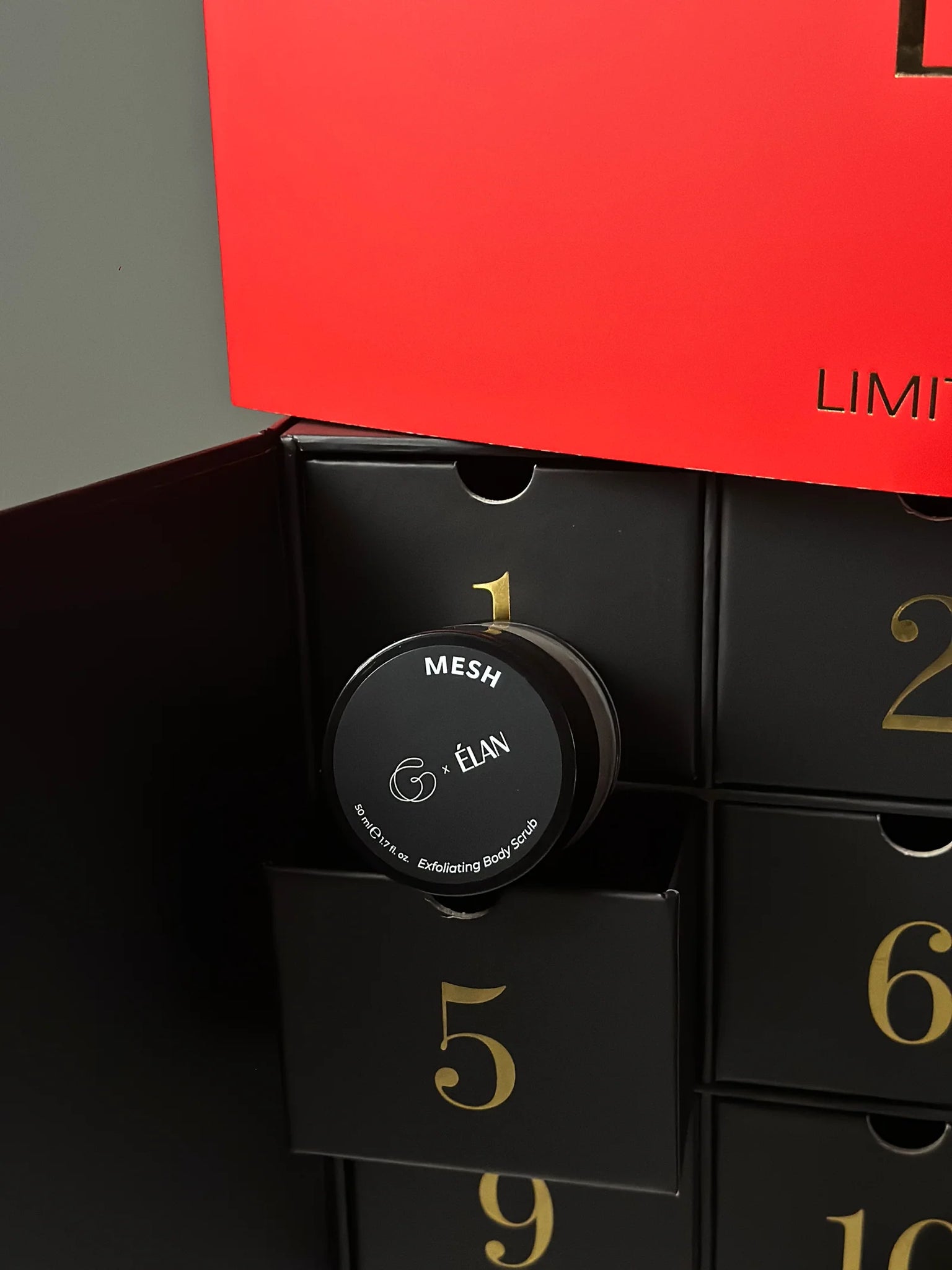 АДВЕНТ-КАЛЕНДАР GASANOVA X ÉLAN