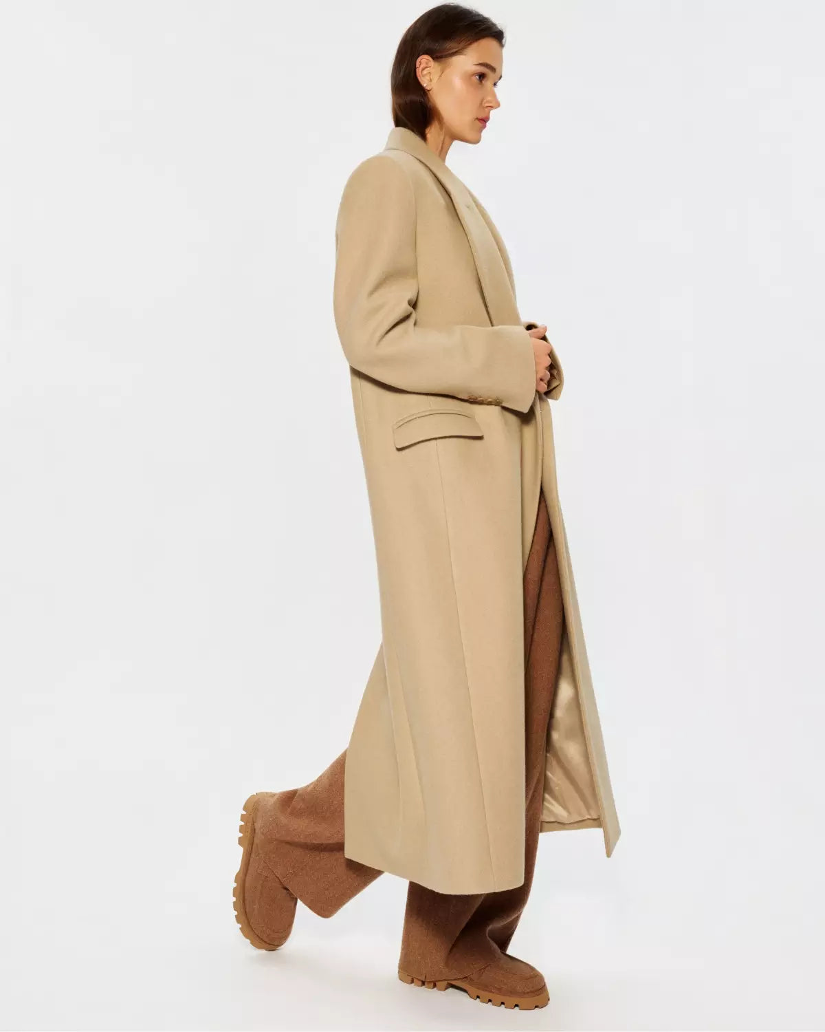 Пряме двобортне пальто