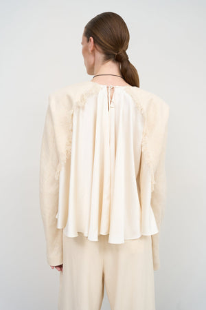 LOOSE FITTED BEIGE BLOUSE WITH JACKET SLEEVES