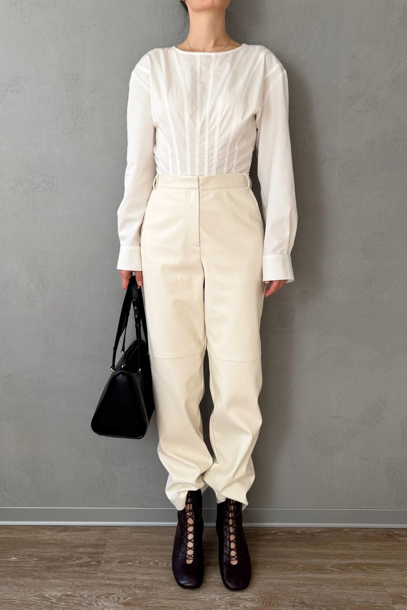 Штани з екошкіри