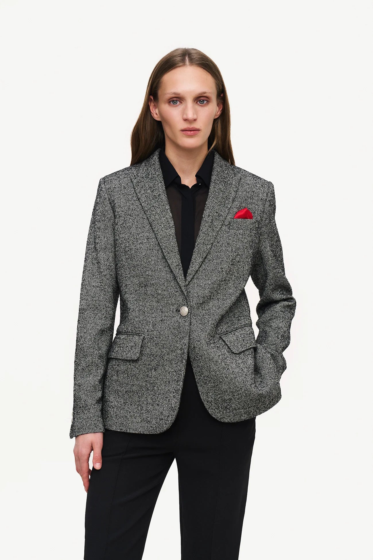 Blazer #15. Queen