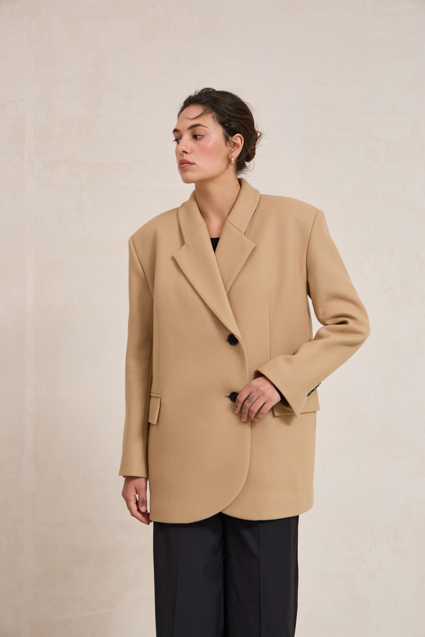 Пальто вкорочене з натуральної вовни