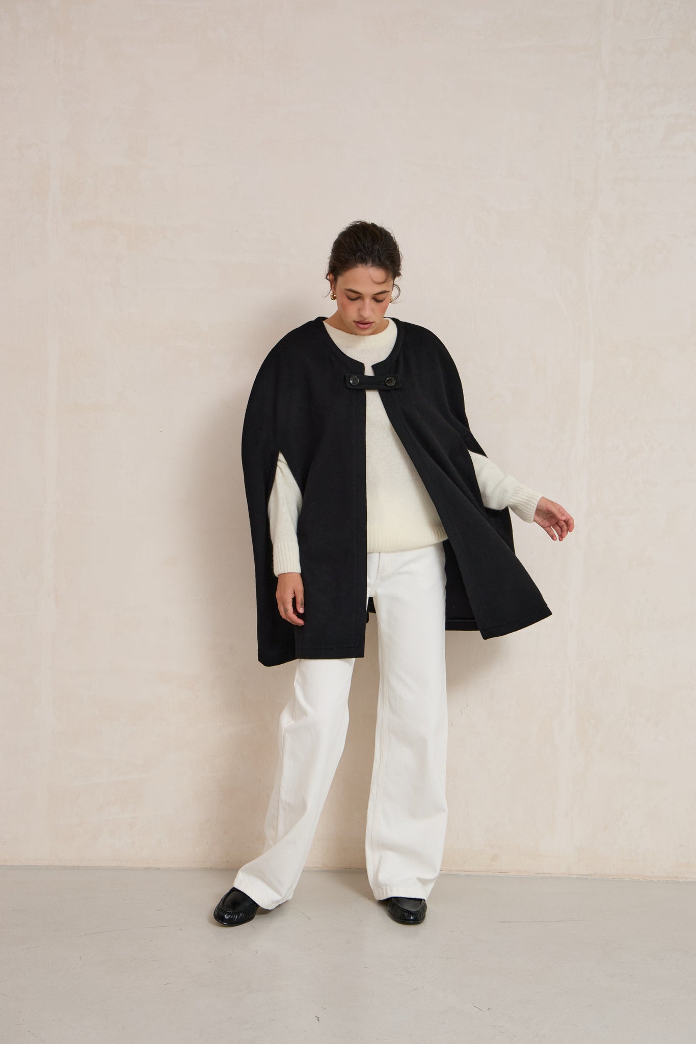 Кейп з натуральної вовни