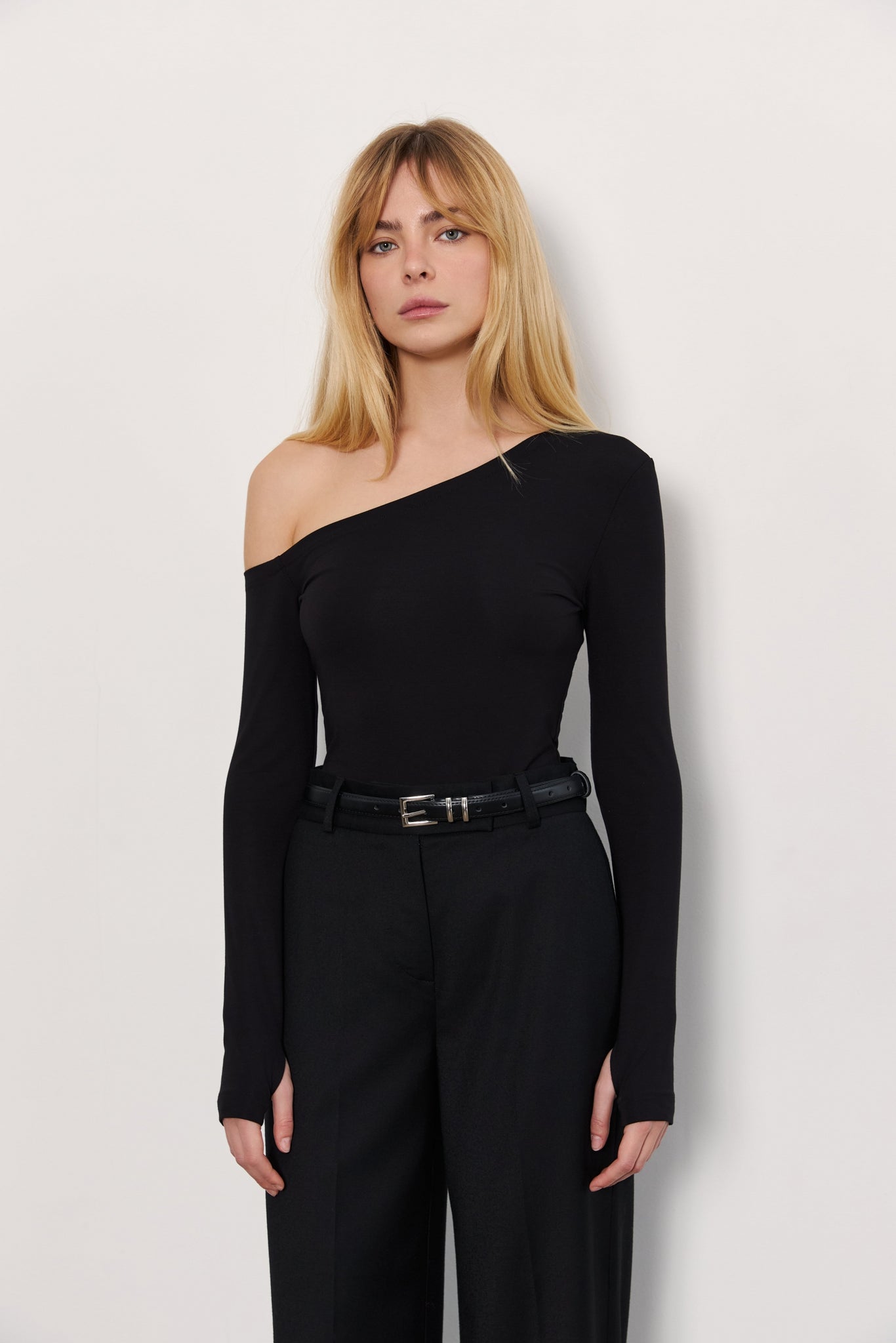 Боді асиметричний