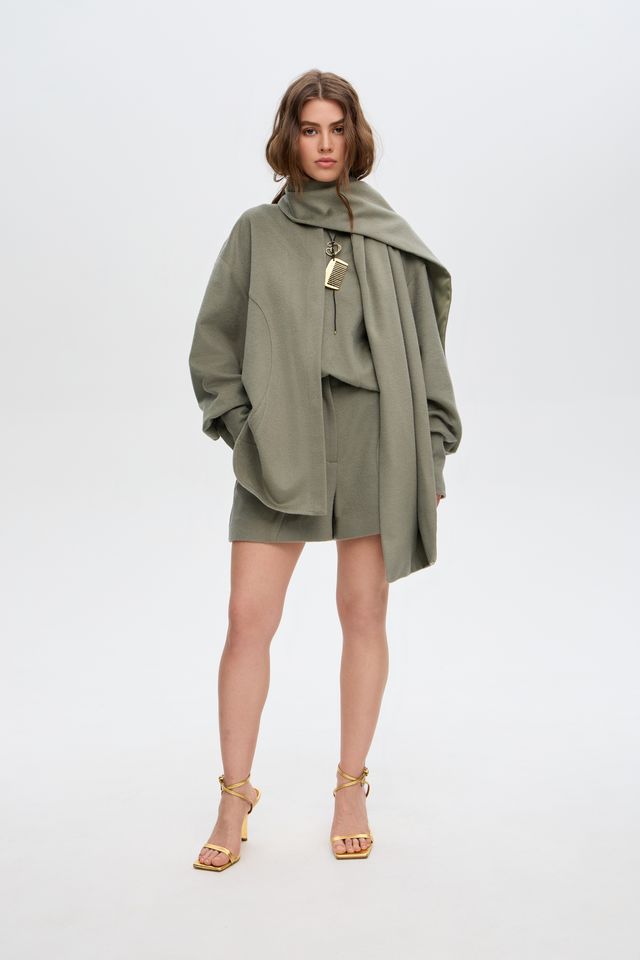 Кашемірова сорочка з шарфом