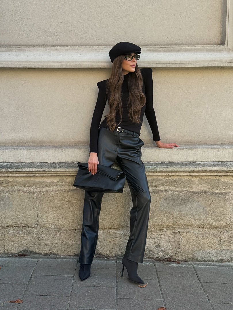 Гольф чорний