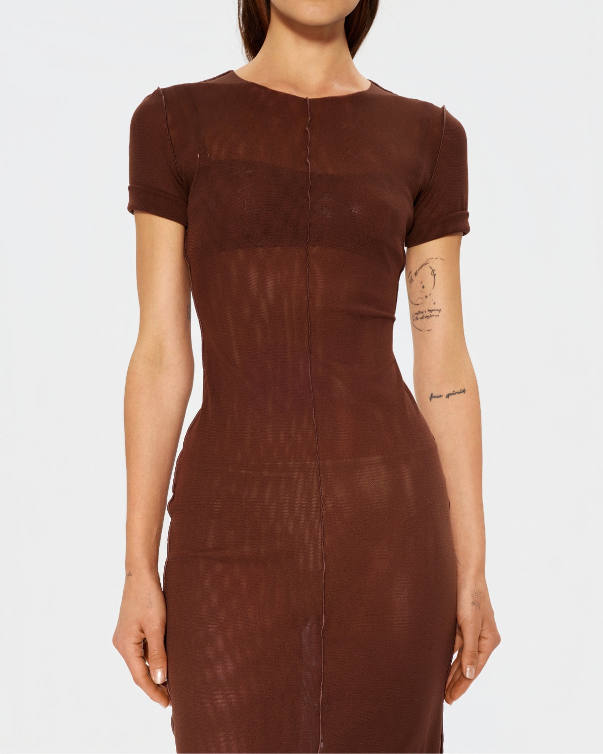 Сукня футляр з коротким рукавом