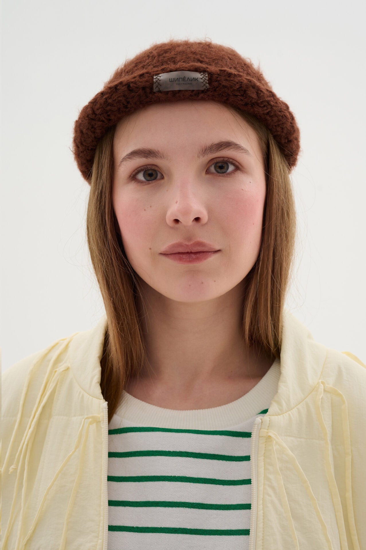 Шапочка біні шовкова коричнева