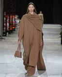 Об'ємне пальто з вовни