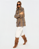 Вовняний бушлат у смужку